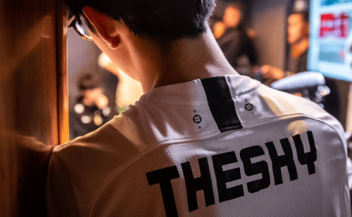 娜有着相似 娜有着相似