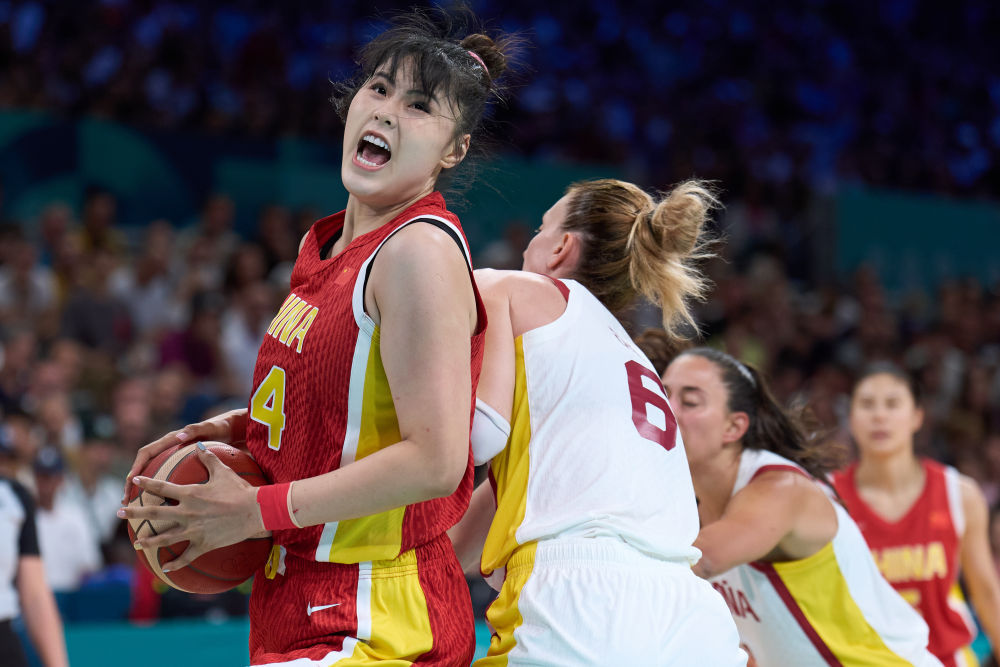 与梅努的 与梅努的